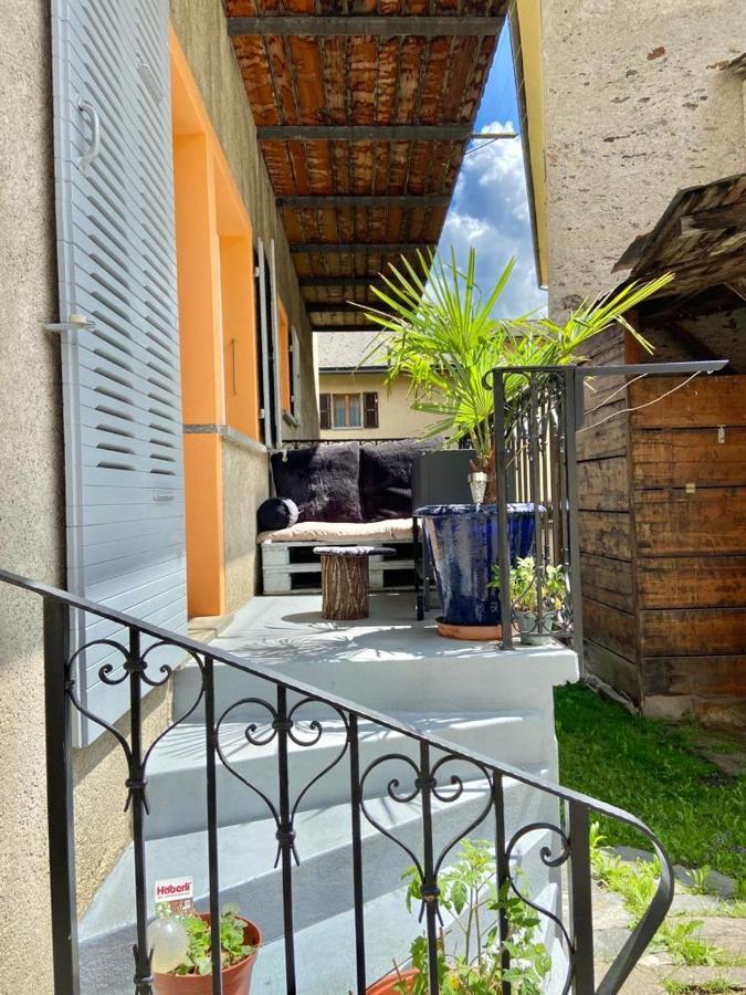 Chasa Sassalbo Bed & Breakfast Poschiavo Bagian luar foto